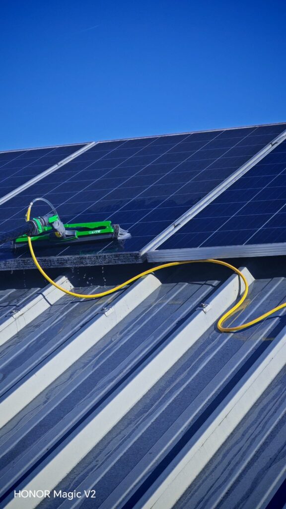 Reinigung von Solaranlagen